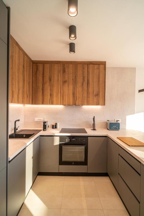 Apartment Namiko By Belmont Realty Zadar Bagian luar foto
